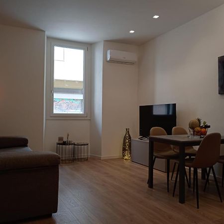 Indipendence Home Специя Экстерьер фото