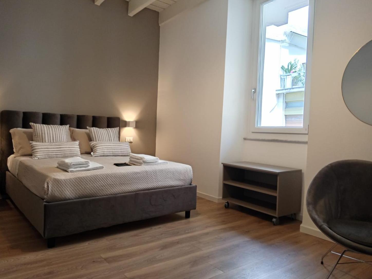 Indipendence Home Специя Экстерьер фото